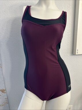 Speedo Plum and Black One-Piece Swimwear